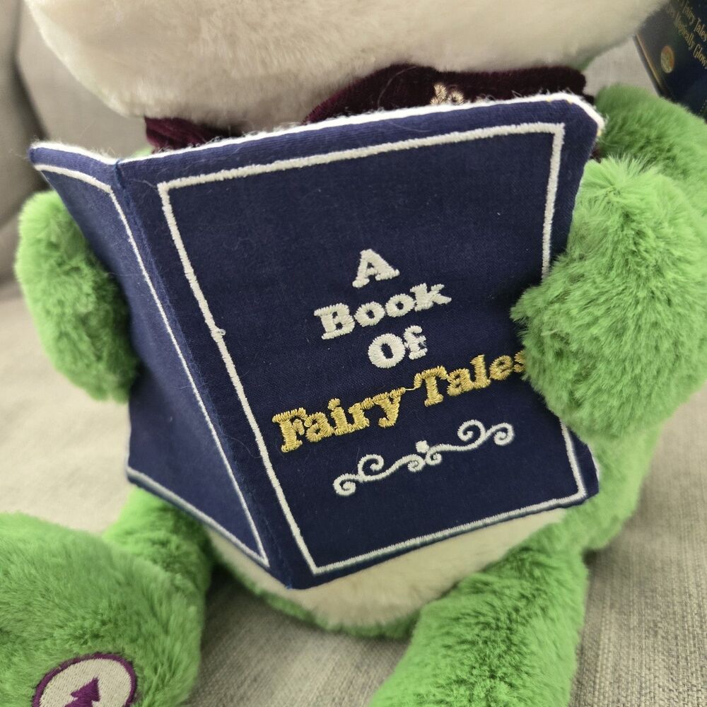 NWT Cuddle Barn Hadley Storytelling Frog Prince Plush Toy Reads 5 Fairy Tales - Picture 3 of 14